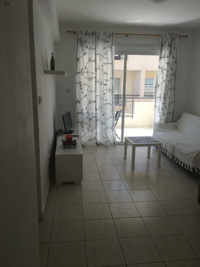 Ferienwohnung By The Sea Paphos Exterior foto