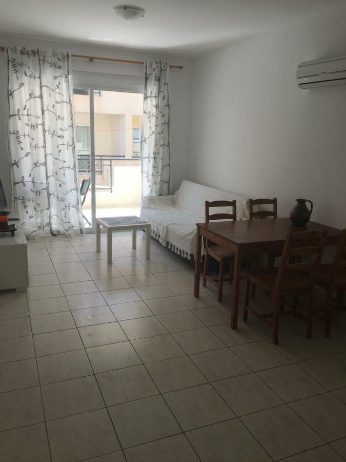 Ferienwohnung By The Sea Paphos Exterior foto