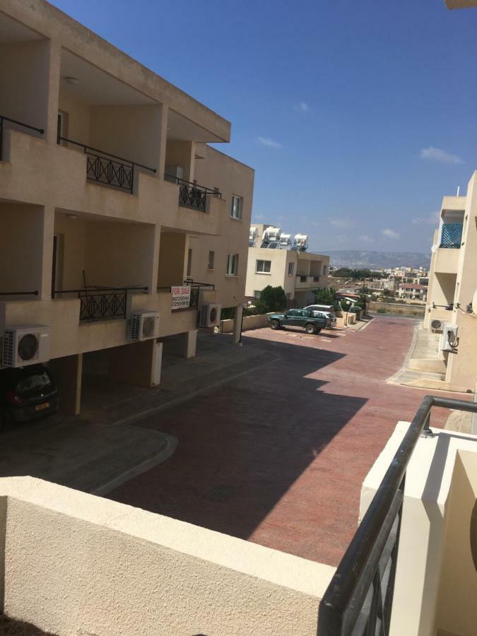 Ferienwohnung By The Sea Paphos Exterior foto