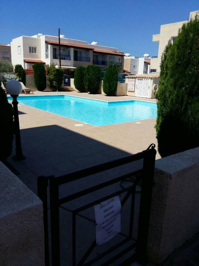Ferienwohnung By The Sea Paphos Exterior foto